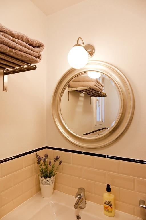 Piso En Poblesec Daire Barselona Dış mekan fotoğraf