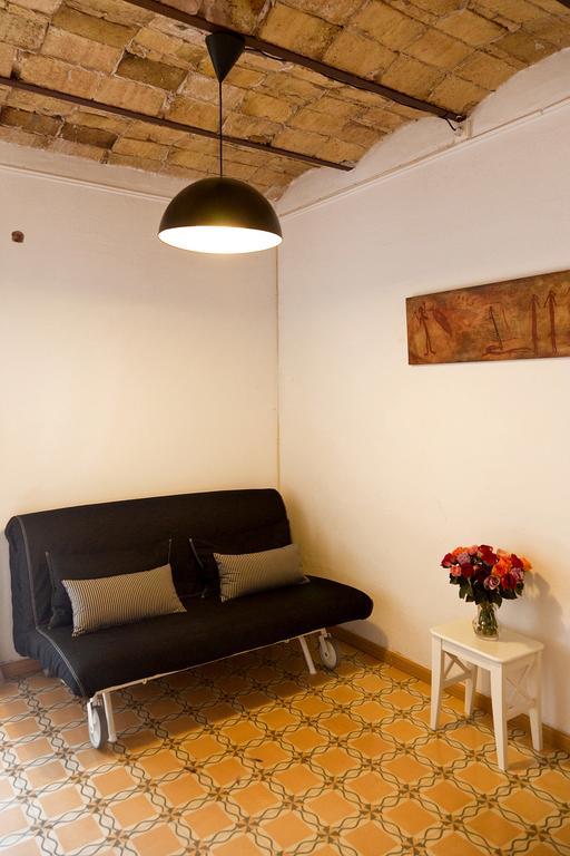 Piso En Poblesec Daire Barselona Dış mekan fotoğraf